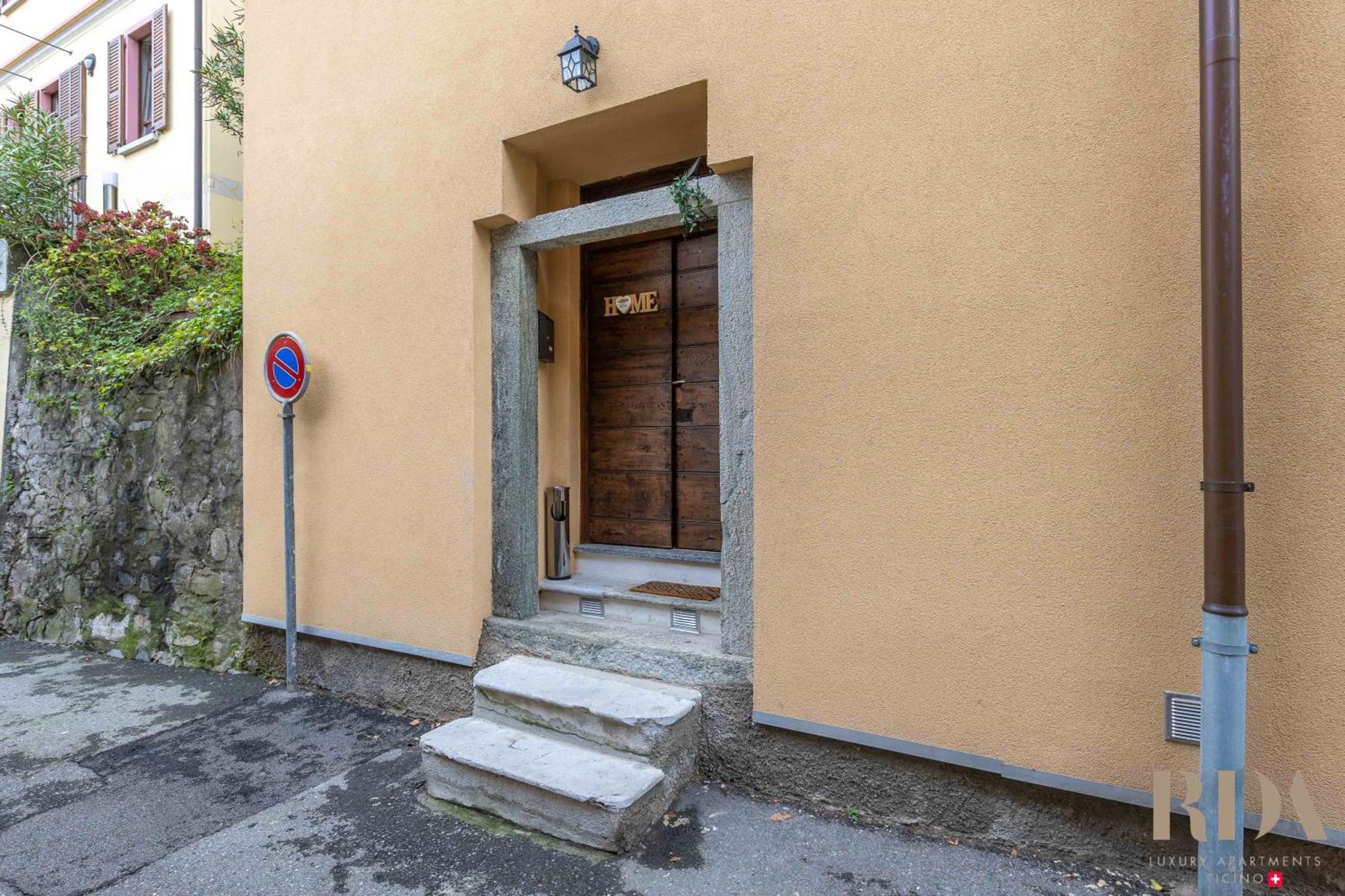 Il Rustico Rda Luxury Apartments Lago Parking メンドリシオ エクステリア 写真