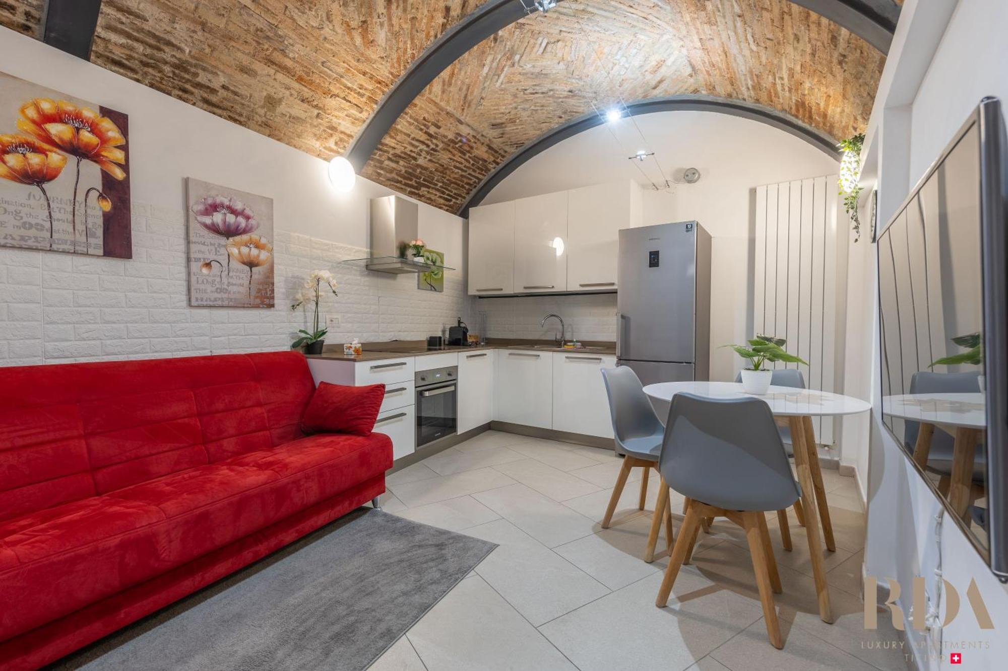 Il Rustico Rda Luxury Apartments Lago Parking メンドリシオ エクステリア 写真