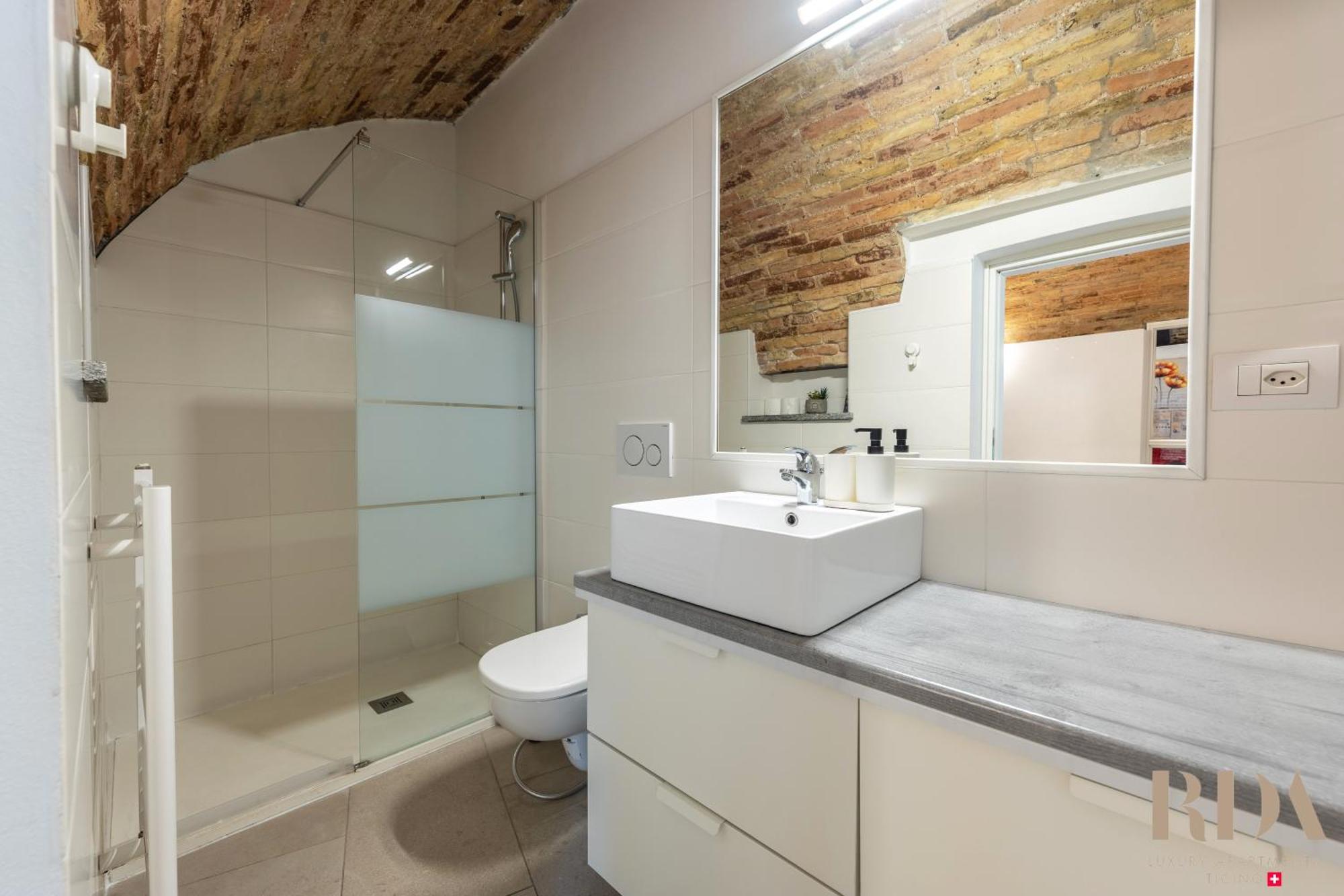 Il Rustico Rda Luxury Apartments Lago Parking メンドリシオ エクステリア 写真