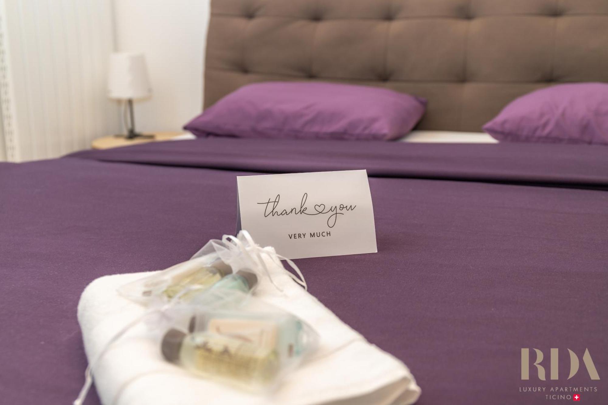 Il Rustico Rda Luxury Apartments Lago Parking メンドリシオ エクステリア 写真